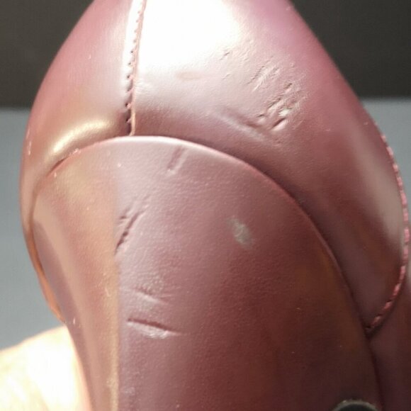 Naturalizer Ladies Size 9 Burgundy Faux Leather Susy Heeled Pumps - Picture 9 of 10